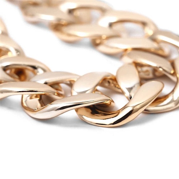 ⚜️[𝟯𝟬%𝗢𝗙𝗙|𝗯𝘂𝗻𝗱𝗹𝗲𝘀 𝟯+]⚜️Big Link Gold Choker NEW - Picture 3 of 7